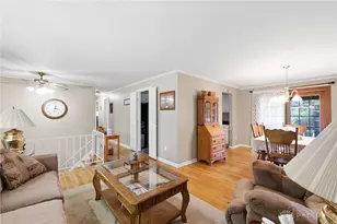 348 Ridgewood Dr, Fairborn, OH 45324 - Photo 8