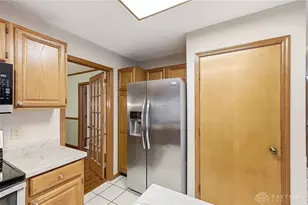 270 Lakeside Dr, Springboro, OH 45066 - Photo 16