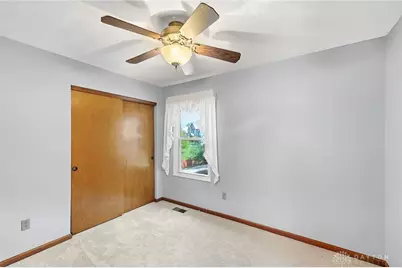 270 Lakeside Drive, Springboro, OH 45066 - Photo 32
