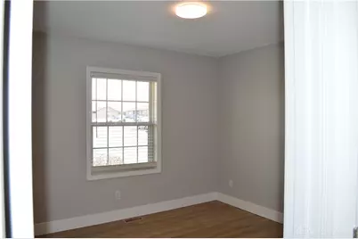 8490 Woodgrove Drive, Washington Twp, OH 45458 - Photo 6