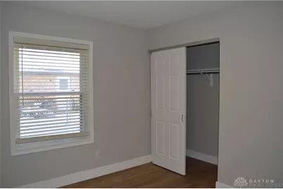 8490 Woodgrove Drive, Washington Twp, OH 45458 - Photo 12