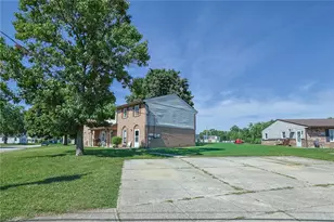 301 Sal Blvd, Trenton, OH 45067 - Photo 6