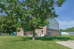 301 Sal Blvd, Trenton, OH 45067 - Photo 2