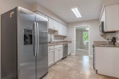 3215 Southdale Drive #7, Dayton, OH 45409 - Photo 8