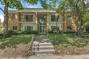 3215 Southdale Dr, Dayton, OH 45409 - Photo 1