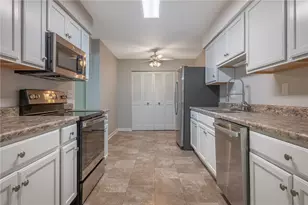 3215 Southdale Dr, Dayton, OH 45409 - Photo 6