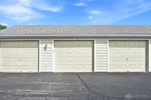6600 Wareham Ct, Centerville, OH 45459 - Photo 32