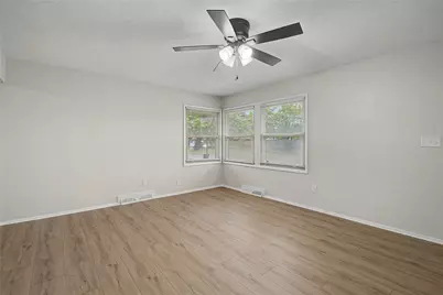 5346 Duquesne Avenue, Dayton, OH 45431 - Photo 8
