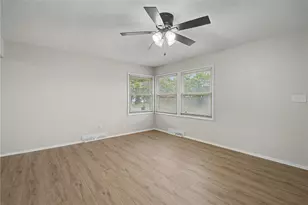 5346 Duquesne Ave, Dayton, OH 45431 - Photo 8