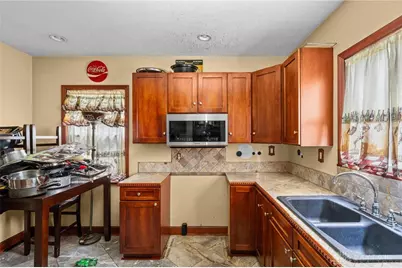 127 E Norman Avenue, Dayton, OH 45405 - Photo 10