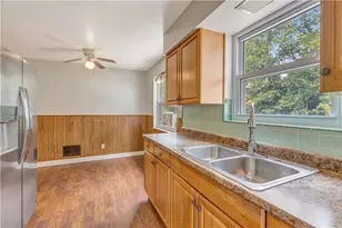 1150 Anderson Ferry Rd, Cincinnati, OH 45238 - Photo 10