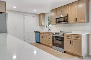 8050 Happiness Way, West Chester, OH 45069 - Photo 14