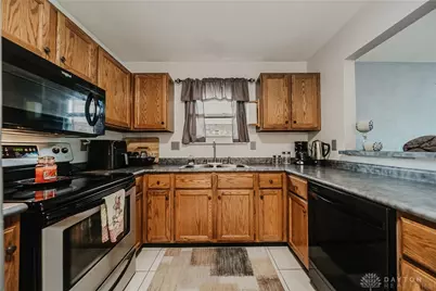 6675 Loblolly Drive, Dayton, OH 45424 - Photo 18