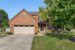 1946 Michelle Ln, Middletown, OH 45044 - Photo 1