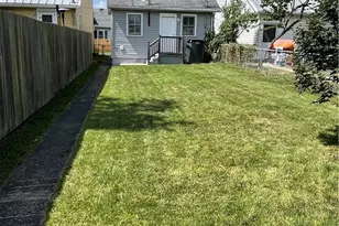 106 N 9th St, Miamisburg, OH 45342 - Photo 2