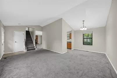 9735 Pellston Way, Miamisburg, OH 45342 - Photo 4
