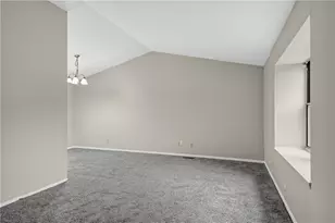 9735 Pellston Way, Miamisburg, OH 45342 - Photo 4
