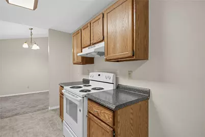 9735 Pellston Way, Miamisburg, OH 45342 - Photo 8