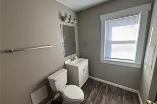 63 Hallwood Ave, Dayton, OH 45417 - Photo 10