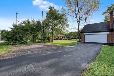 5804 Basore Road, Dayton, OH 45415 - Photo 4