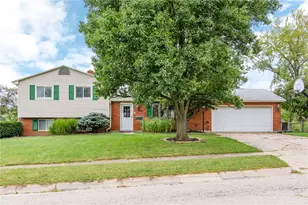 1701 E Lindsey Ave, Miamisburg, OH 45342 - Photo 1
