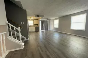 4403 Woodpoint Ct, Huber Heights, OH 45424 - Photo 4