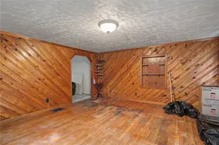 1823 Hanes Rd, Beavercreek, OH 45432 - Photo 4