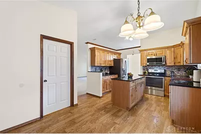 8764 Cheers Circle, Huber Heights, OH 45424 - Photo 26