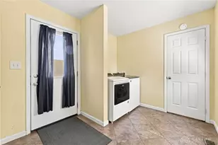 250 S Xenia Dr, Enon Vlg, OH 45323 - Photo 18