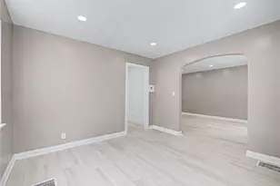 1127 Cedar Ave, Cincinnati, OH 45224 - Photo 14