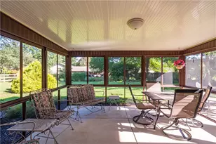 8972 Deep Forest Ln, Washington Twp, OH 45458 - Photo 10