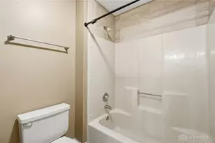 9765 Centerville Creek Ln, Washington Twp, OH 45458 - Photo 34