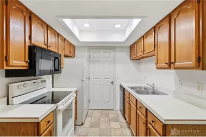 9765 Centerville Creek Lane, Washington Twp, OH 45458 - Photo 20