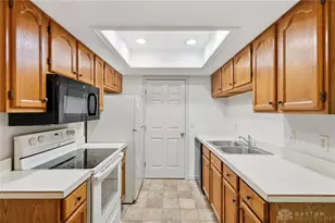 9765 Centerville Creek Ln, Washington Twp, OH 45458 - Photo 20