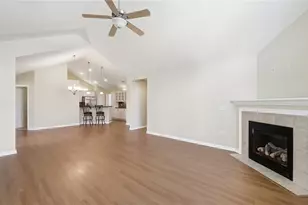 4706 Cobblestone Dr, Tipp City, OH 45371 - Photo 10