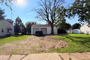 220 Fairview Ave, New Madison, OH 45346 - Photo 2