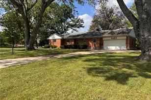 4425 Jonathan Dr, Kettering, OH 45440 - Photo 2