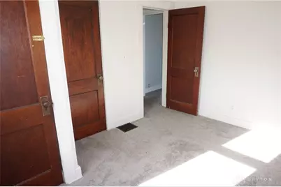2801 Kenview Avenue #B, Dayton, OH 45420 - Photo 12