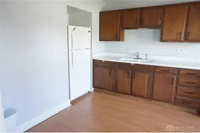 2801 Kenview Avenue #B, Dayton, OH 45420 - Photo 6