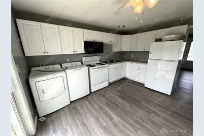 5440 Bellefontaine, Huber Heights, OH 45424 - Photo 6