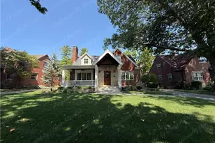 333 Thruston Blvd, Oakwood, OH 45419 - Photo 1