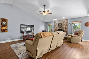 4413 Laura Marie Dr, Wayne Twp, OH 45068 - Photo 8