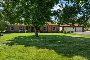 4413 Laura Marie Dr, Wayne Twp, OH 45068 - Photo 2