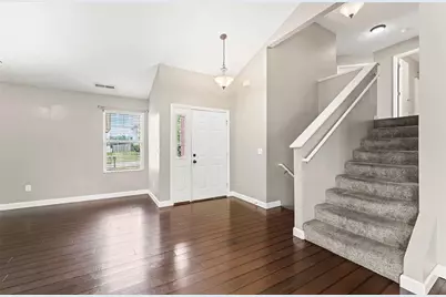 4660 Hialeah Park, Huber Heights, OH 45424 - Photo 10