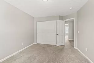 4660 Hialeah Park, Huber Heights, OH 45424 - Photo 16