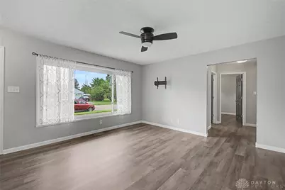 5623 Bayside Drive, Riverside, OH 45431 - Photo 6