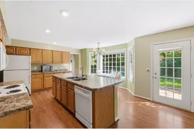 660 Golf View Court, Vandalia, OH 45377 - Photo 18
