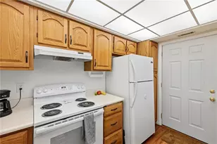 2826 Foxwood Ct, Miamisburg, OH 45342 - Photo 10