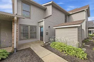 2826 Foxwood Ct, Miamisburg, OH 45342 - Photo 1
