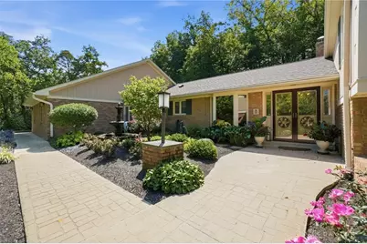 6320 Tomahawk Trail, Washington Twp, OH 45459 - Photo 2